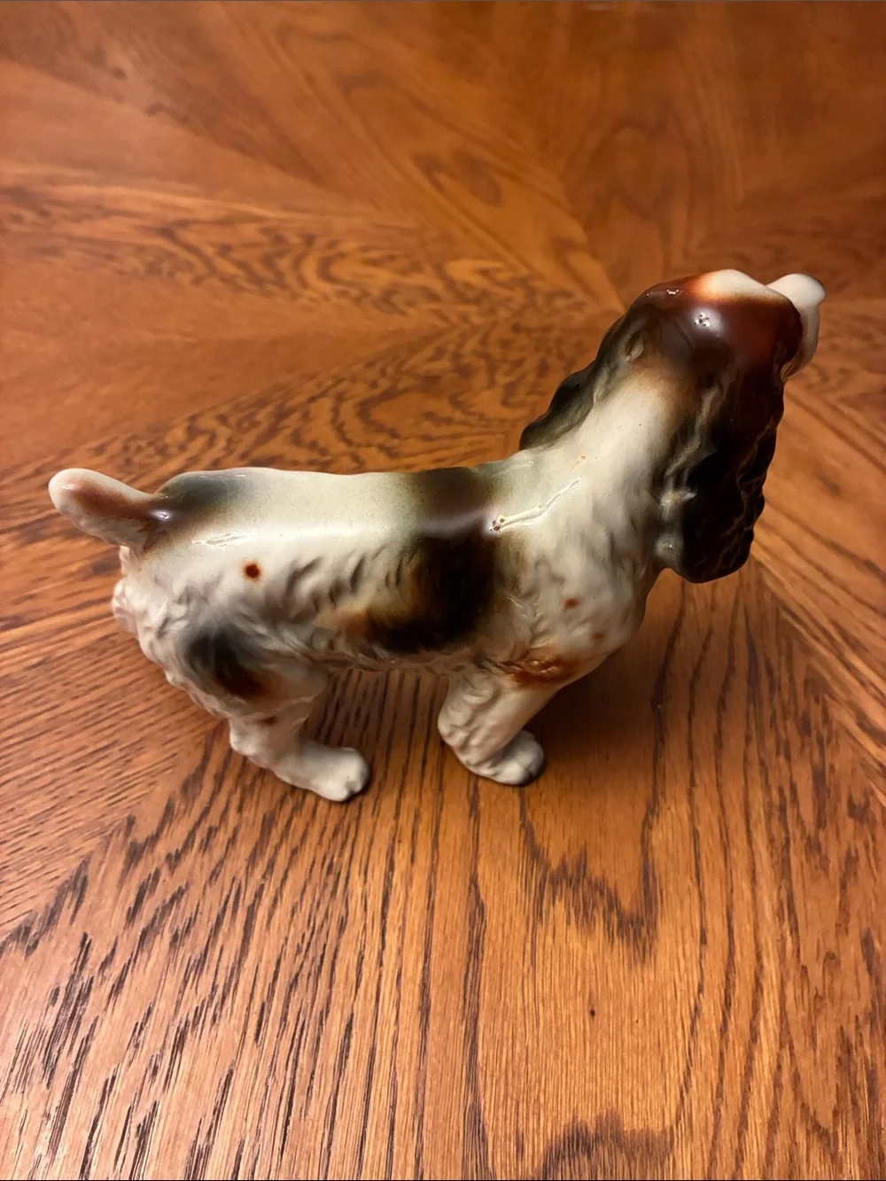 Porcelain Hunting Dog Figurine - Brown & White
